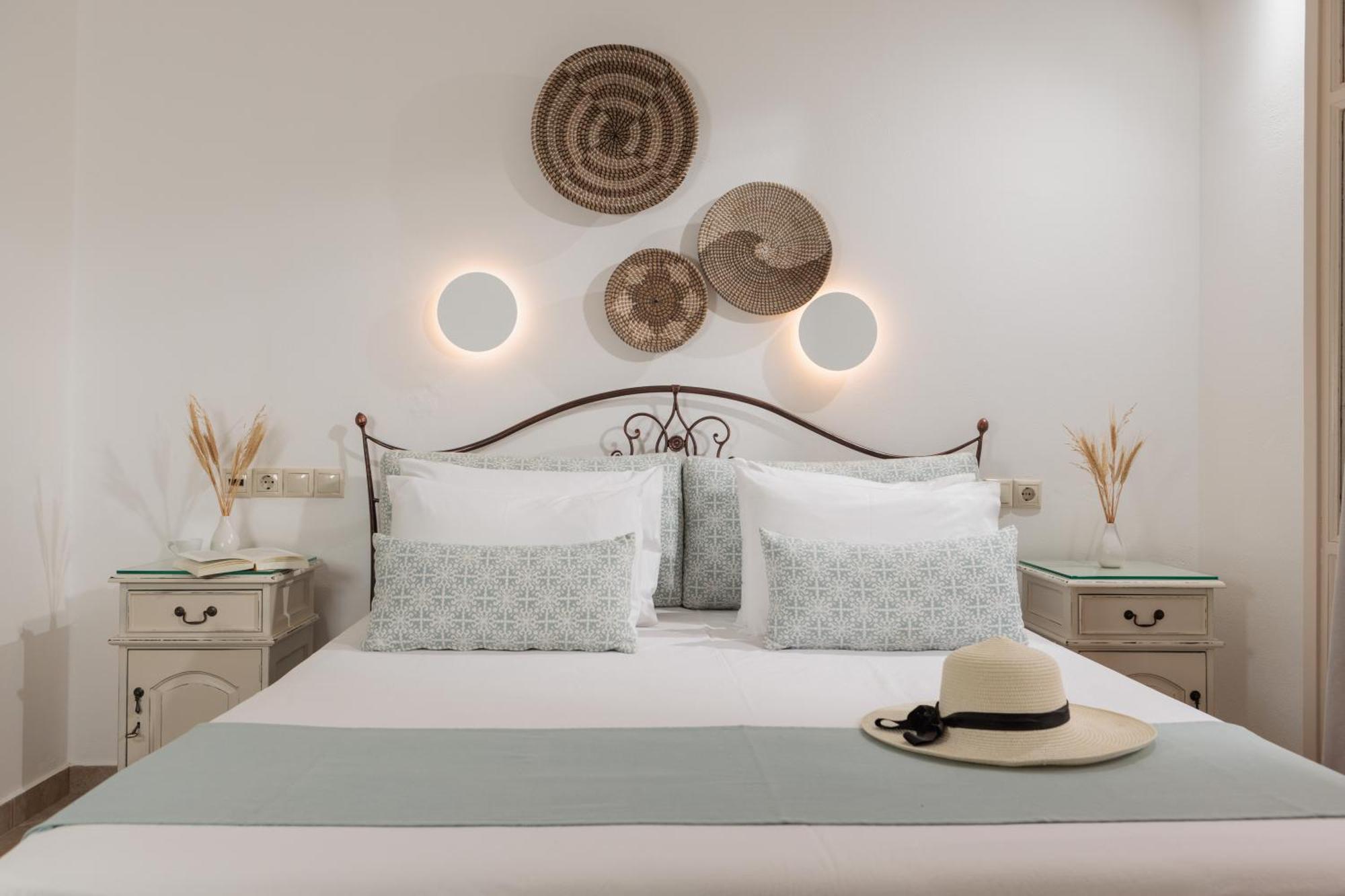 Maria'S Rooms & Studios Agia Anna  Exterior photo