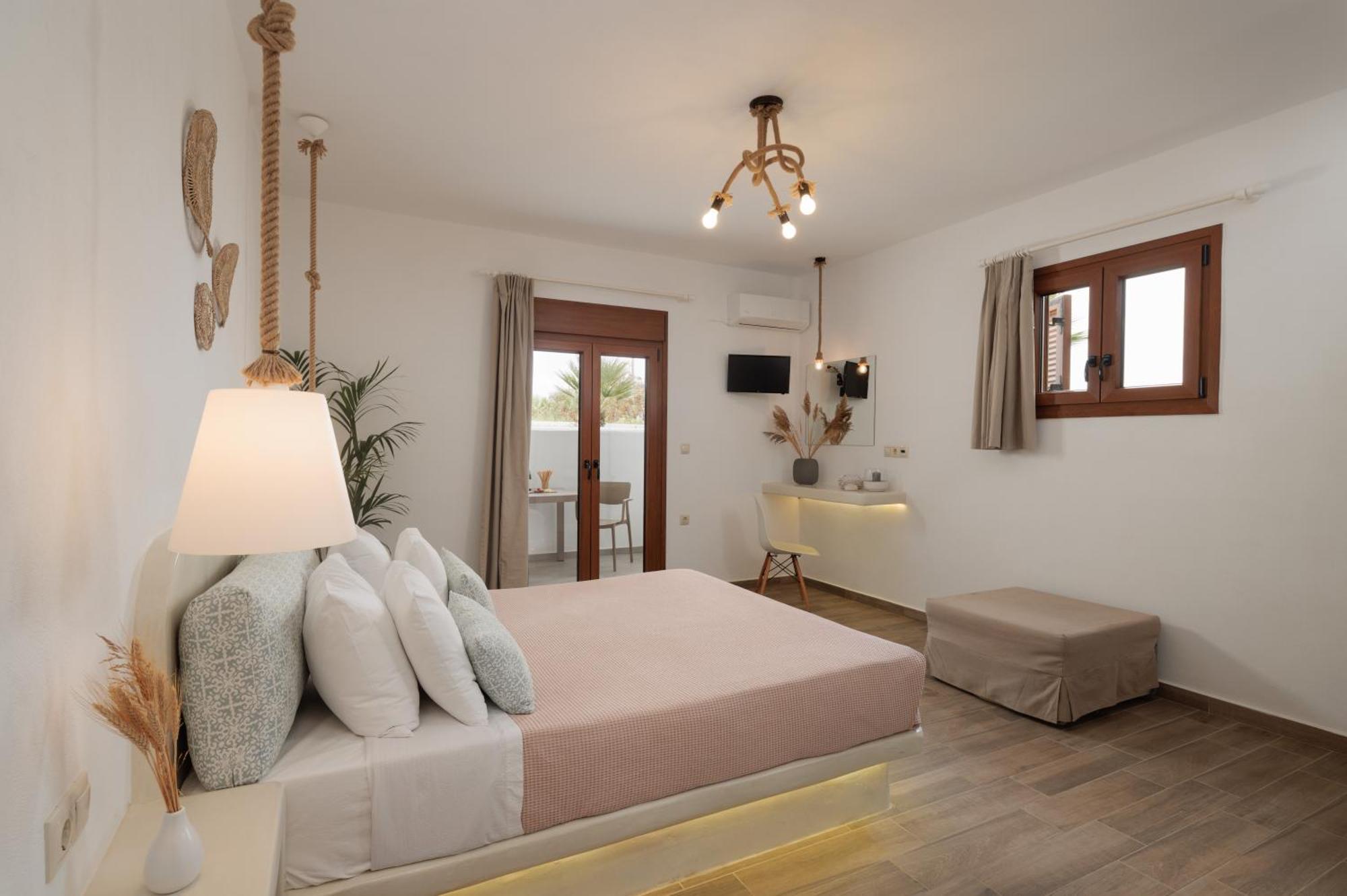 Maria'S Rooms & Studios Agia Anna  Exterior photo
