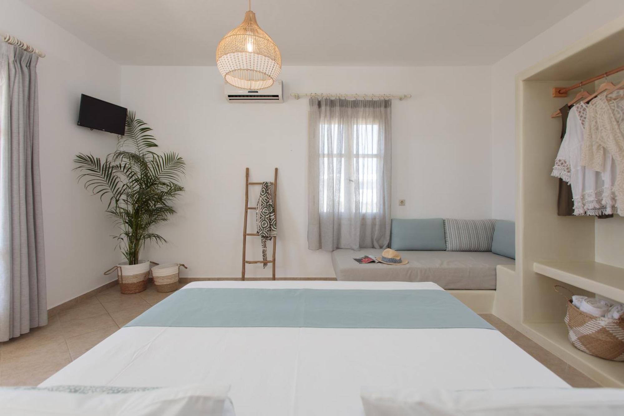 Maria'S Rooms & Studios Agia Anna  Exterior photo